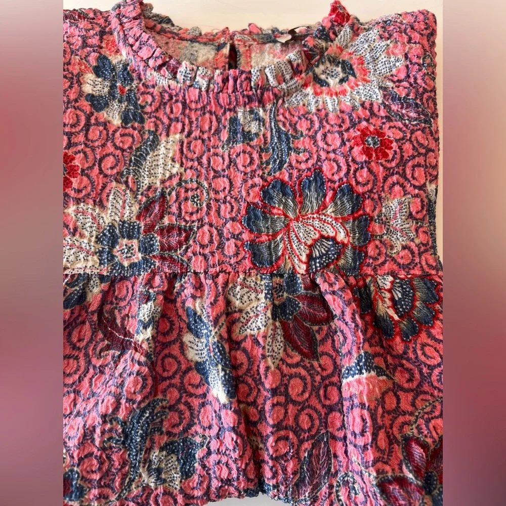 Loft Floral Puff Sleeve Top size xs